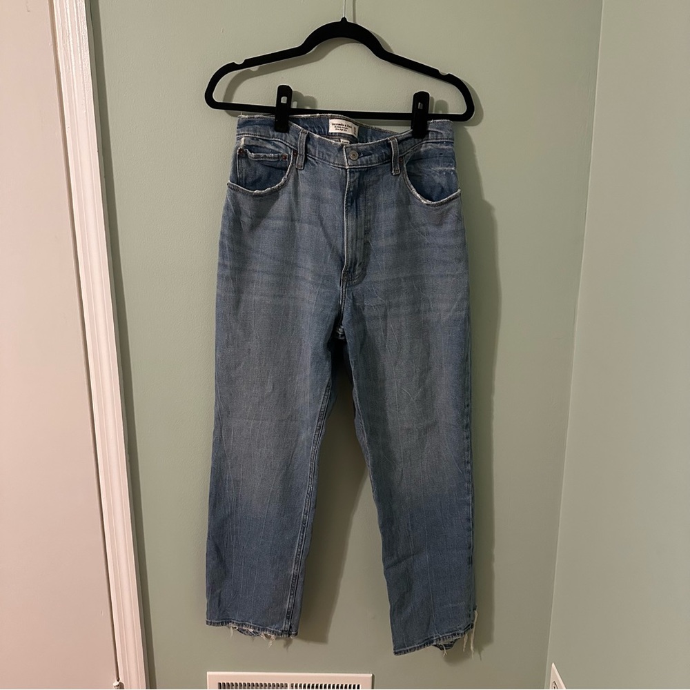 Abercrombie & Fitch The Ankle Straight Ultra High Rise Curve Love 30 | 10